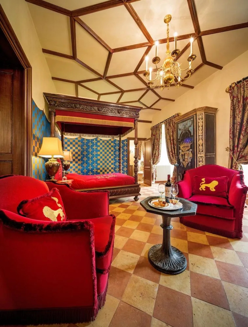 Château La Tour Carnet - B.Magrez Luxury Wine Experience