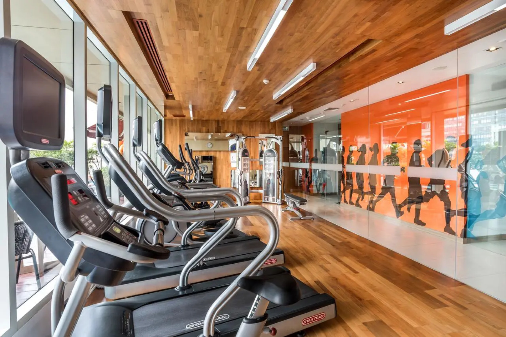 Hilton Garden Inn Bangkok Silom