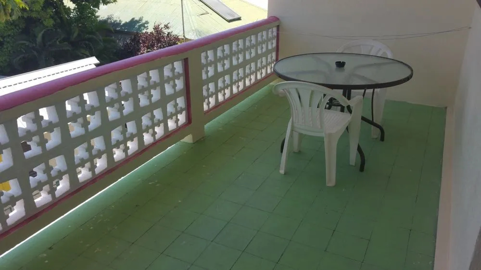 Melrose Beach Apartment