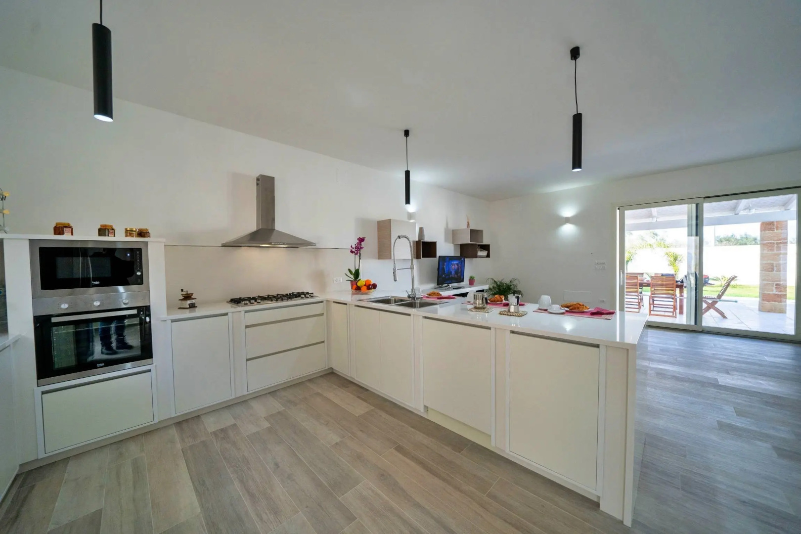 Villa Gargasole - Eleganza e Comfort con Piscina Privata