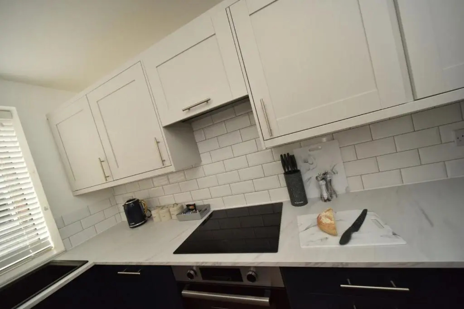 Pinfold Suite - Chester Road Apartments by Premier Serviced Accommodation