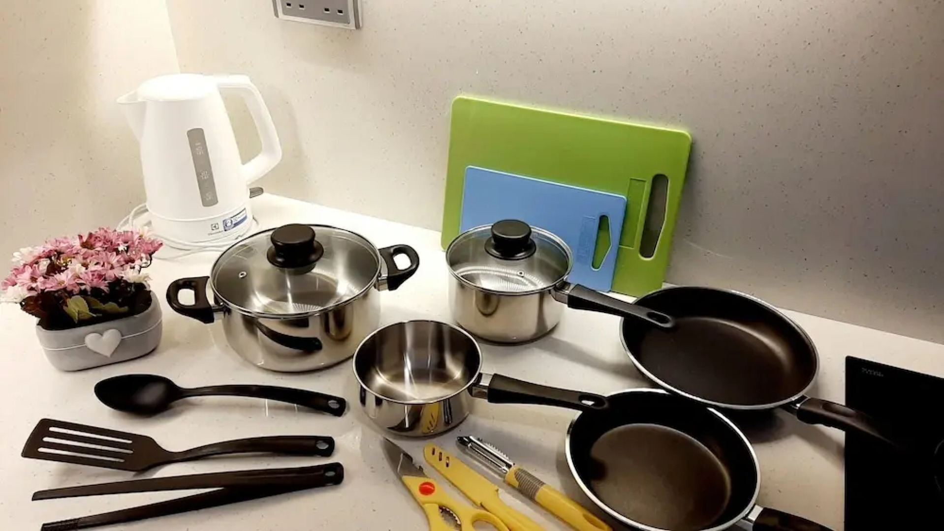 Geo38 Residence by The Pillowz Suites