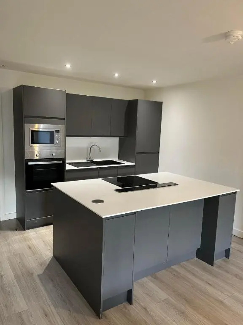 Luxury Newly Decorated 2 Bedroom Duplex