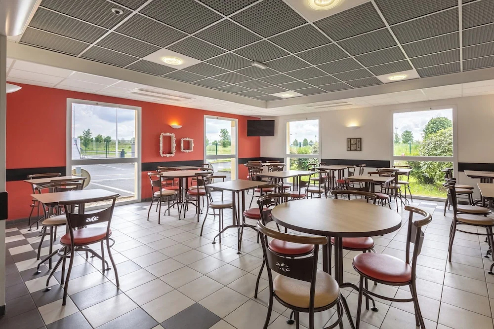 ACE Hôtel Châteauroux Déols