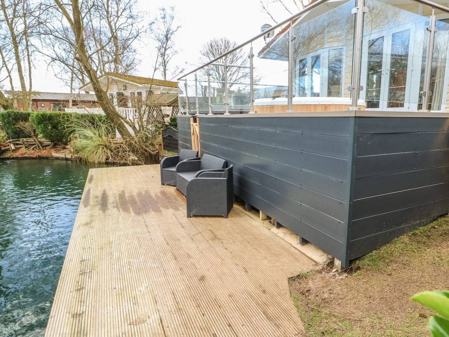 No 4 Elm Drive, Lincoln