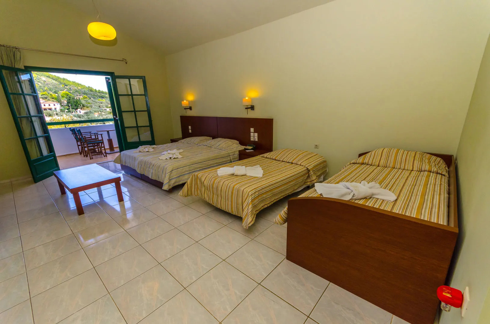 Skiathos Club Hotel Suites