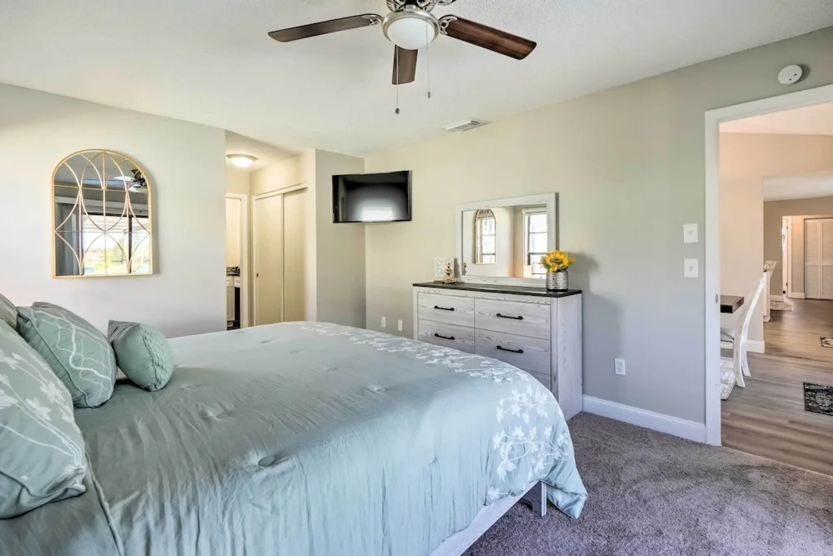 Waterfront Port Richey House w/ Heated Pool!