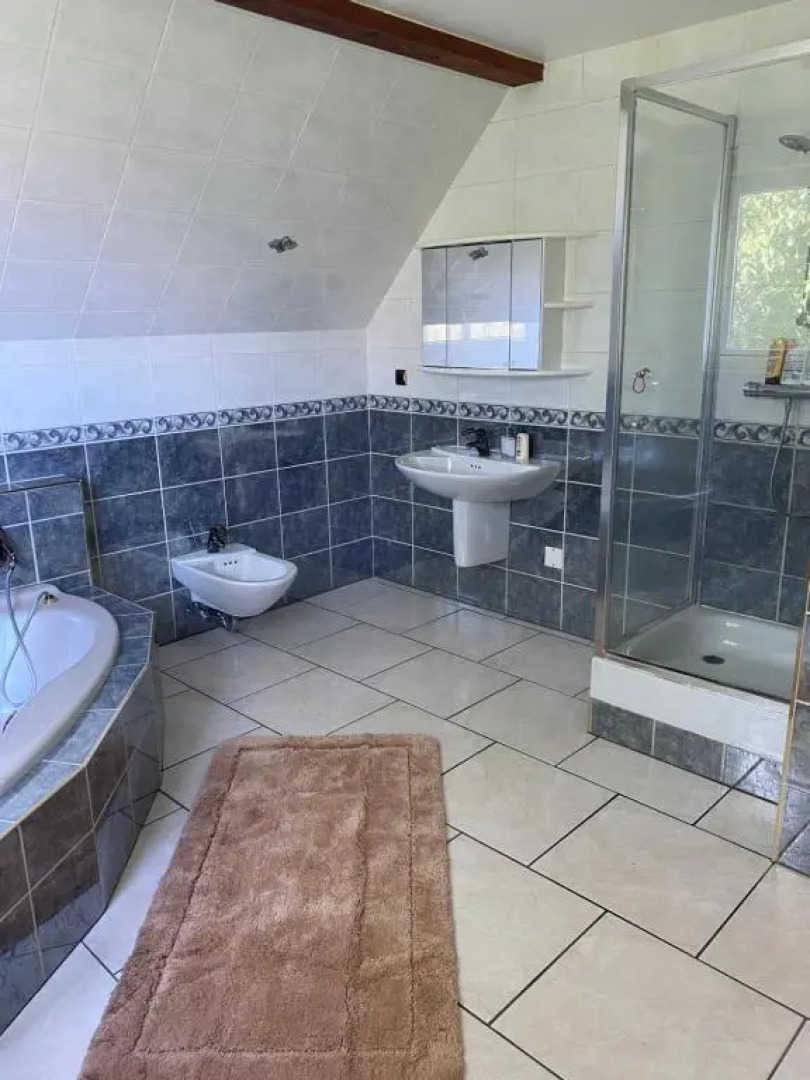 Magnifique villa piscine dans un écrin de verdure