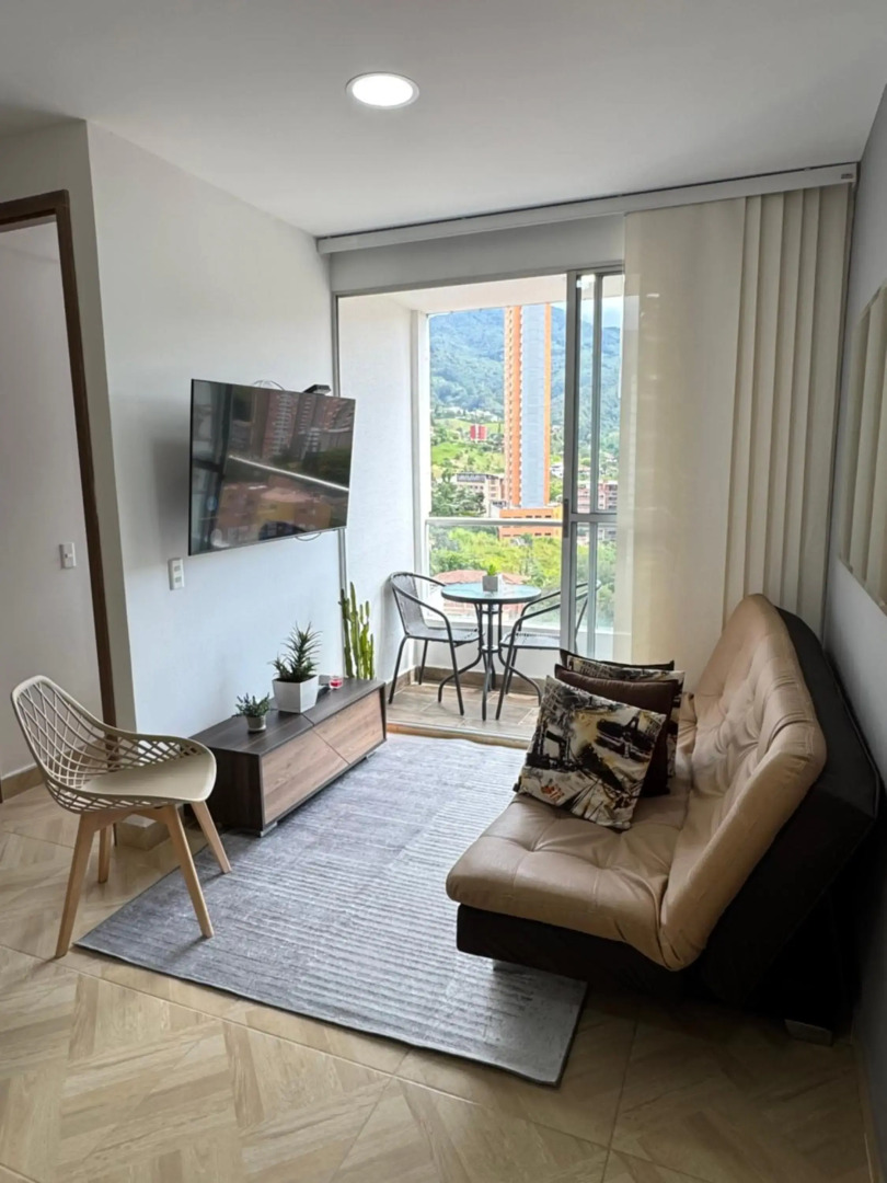 Sabaneta, apartment, Parking, Pool & with club in the sky!