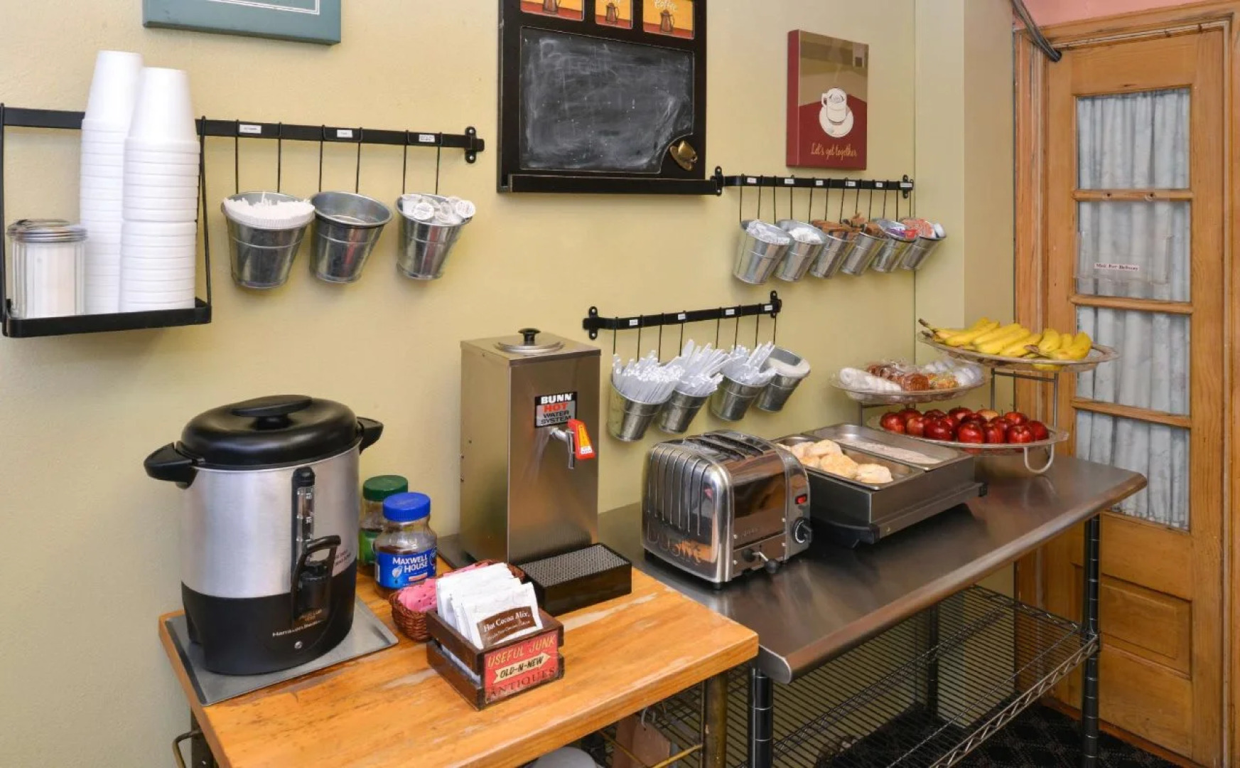 Americas Best Value Inn Mayflower