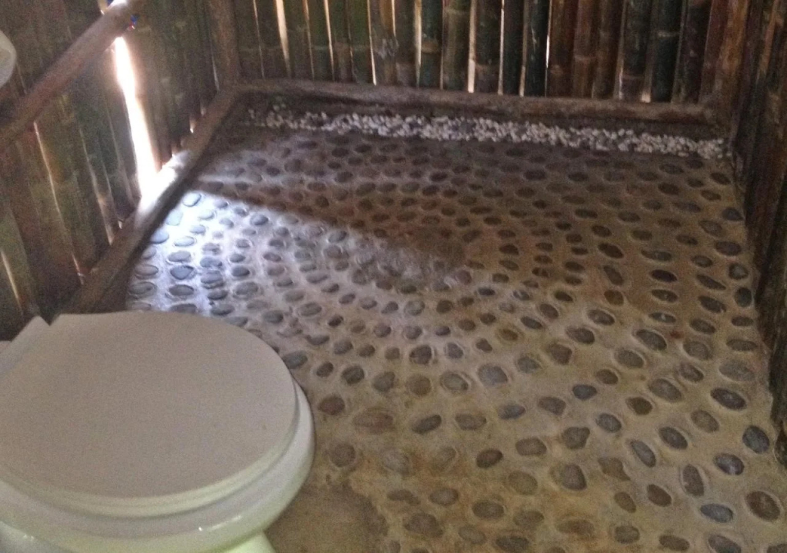 Love and Peace Deep Jungle and River Resort