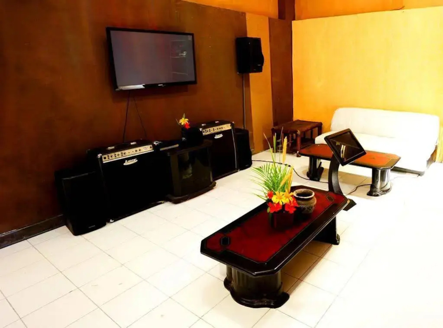 Puri Bening Lake Front Hotel