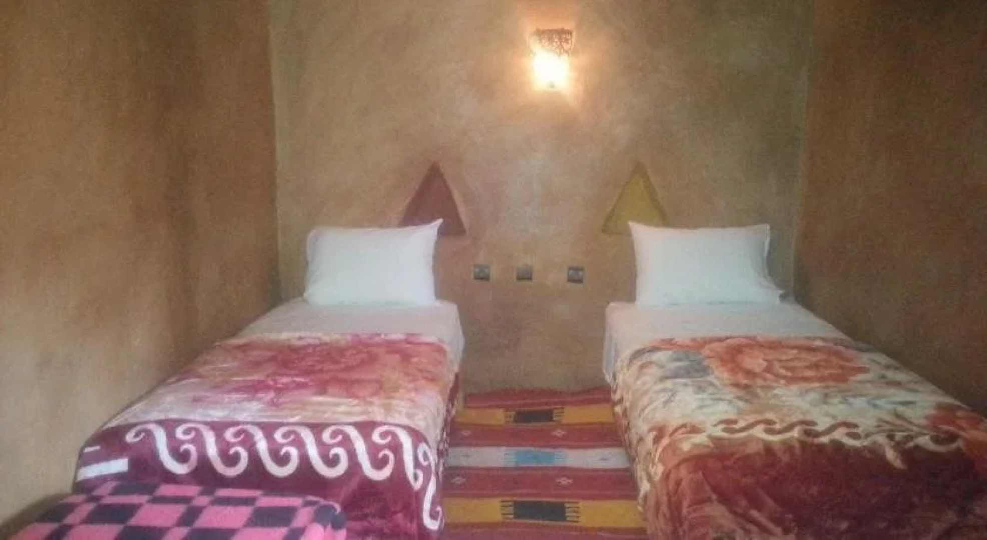 Auberge Kasbah Dar Sahara Tours - Hostel