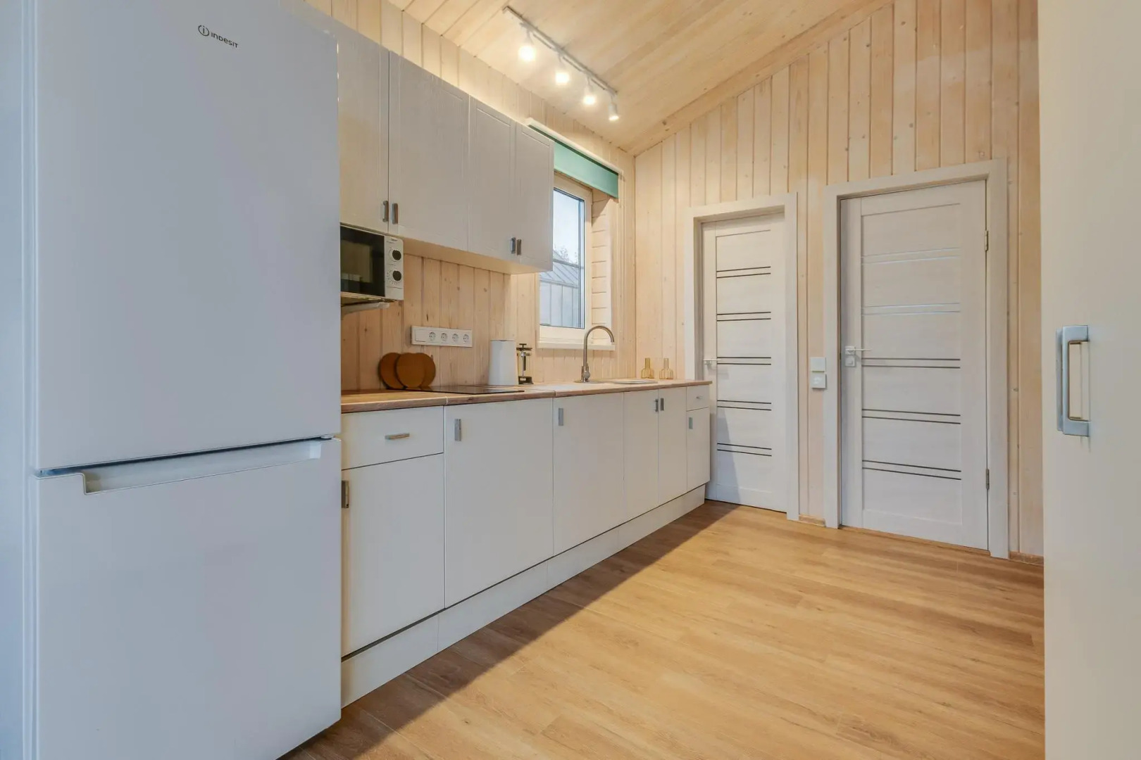 Загородный дом у Охта парка с баней на дровах