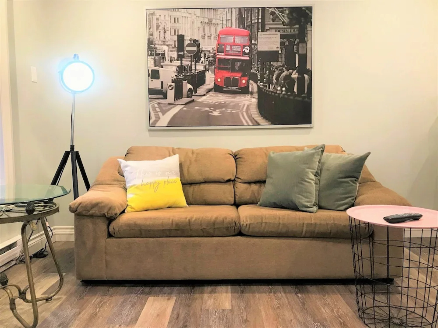 Esther's Place-Carleton Place Downtn Apt