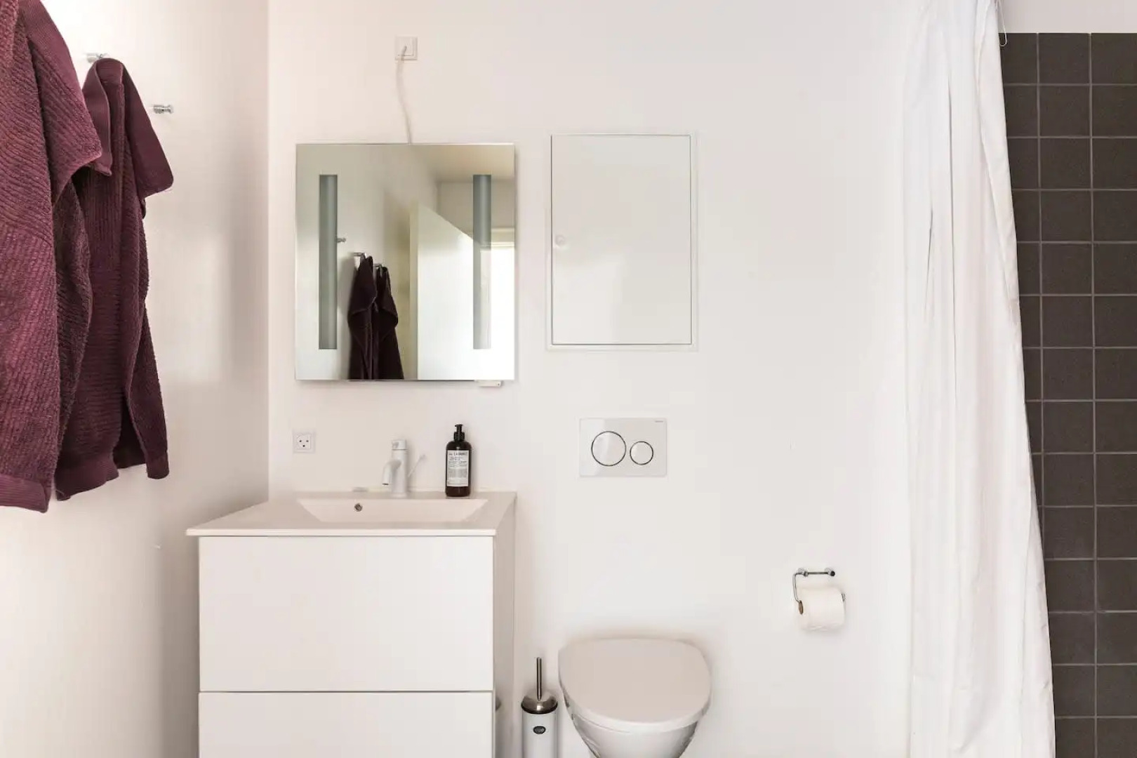 ★102m2 Scandinavian Design & Prime Location★ PROF Cleaning