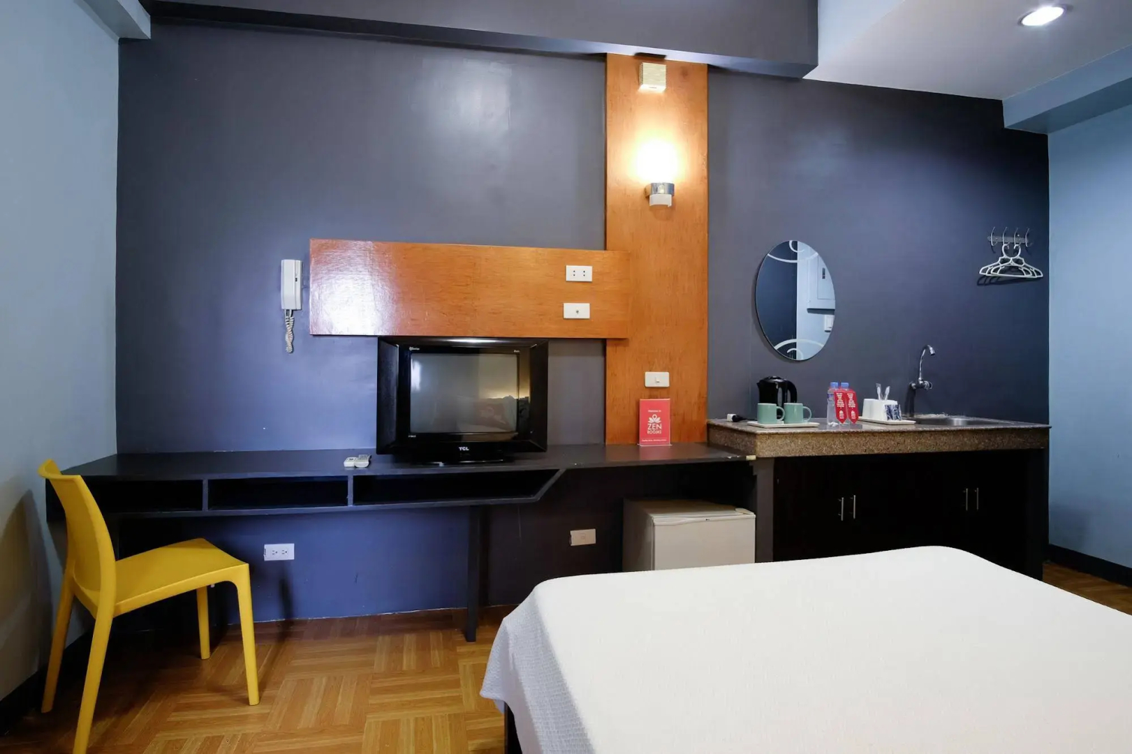 ZEN Rooms Basic Quirino Station