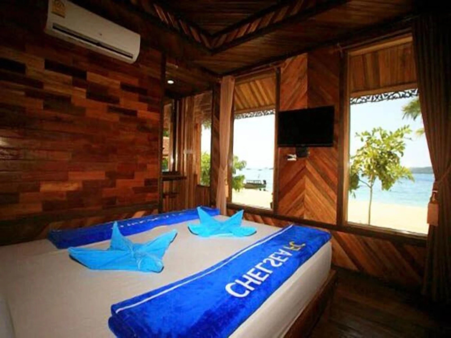 Phi Phi Sand Sea View Resort