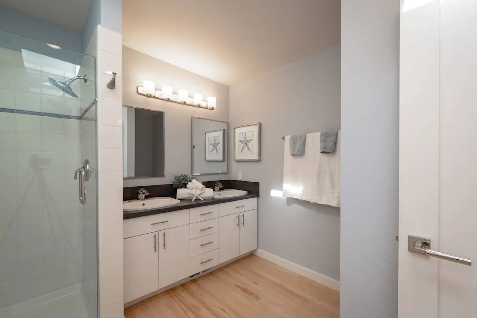 @ Marbella Lane - Beachfront House in Half Moon Bay