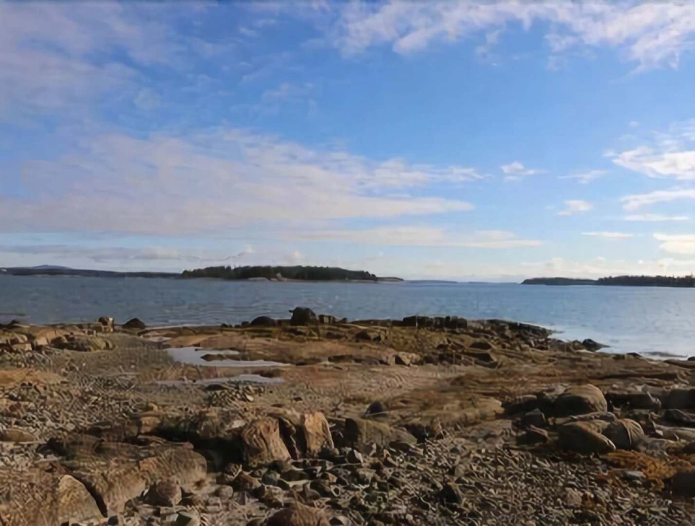 Oak Point Cottage - Three Bedroom Home