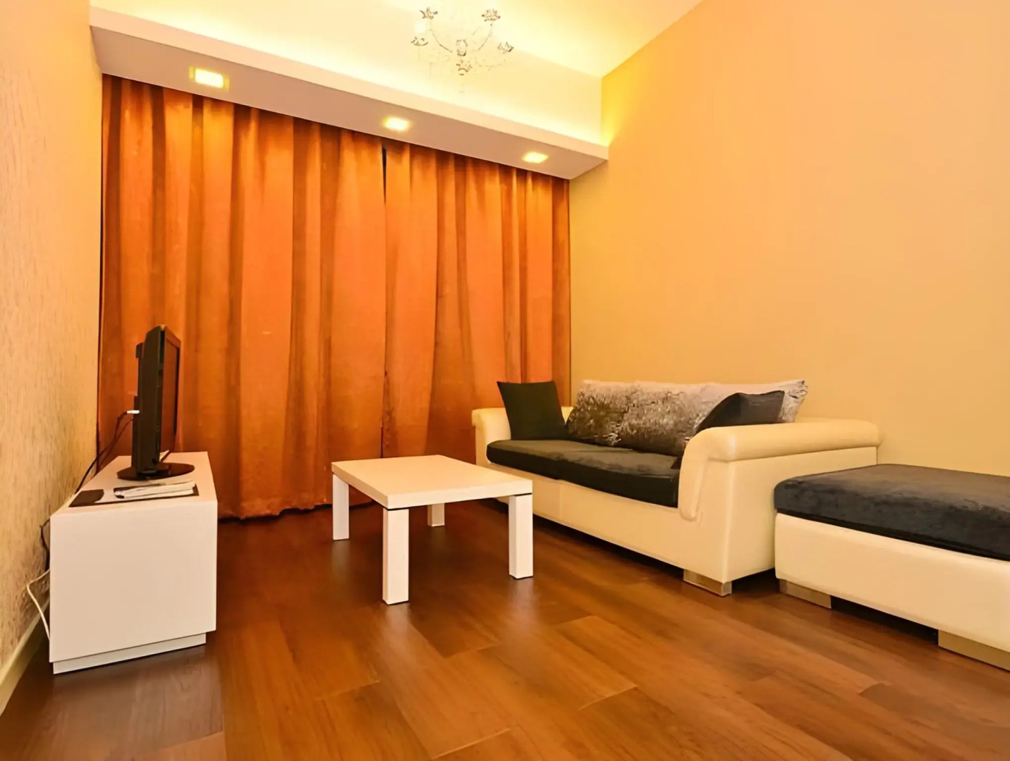 Jetty Suites Apartments