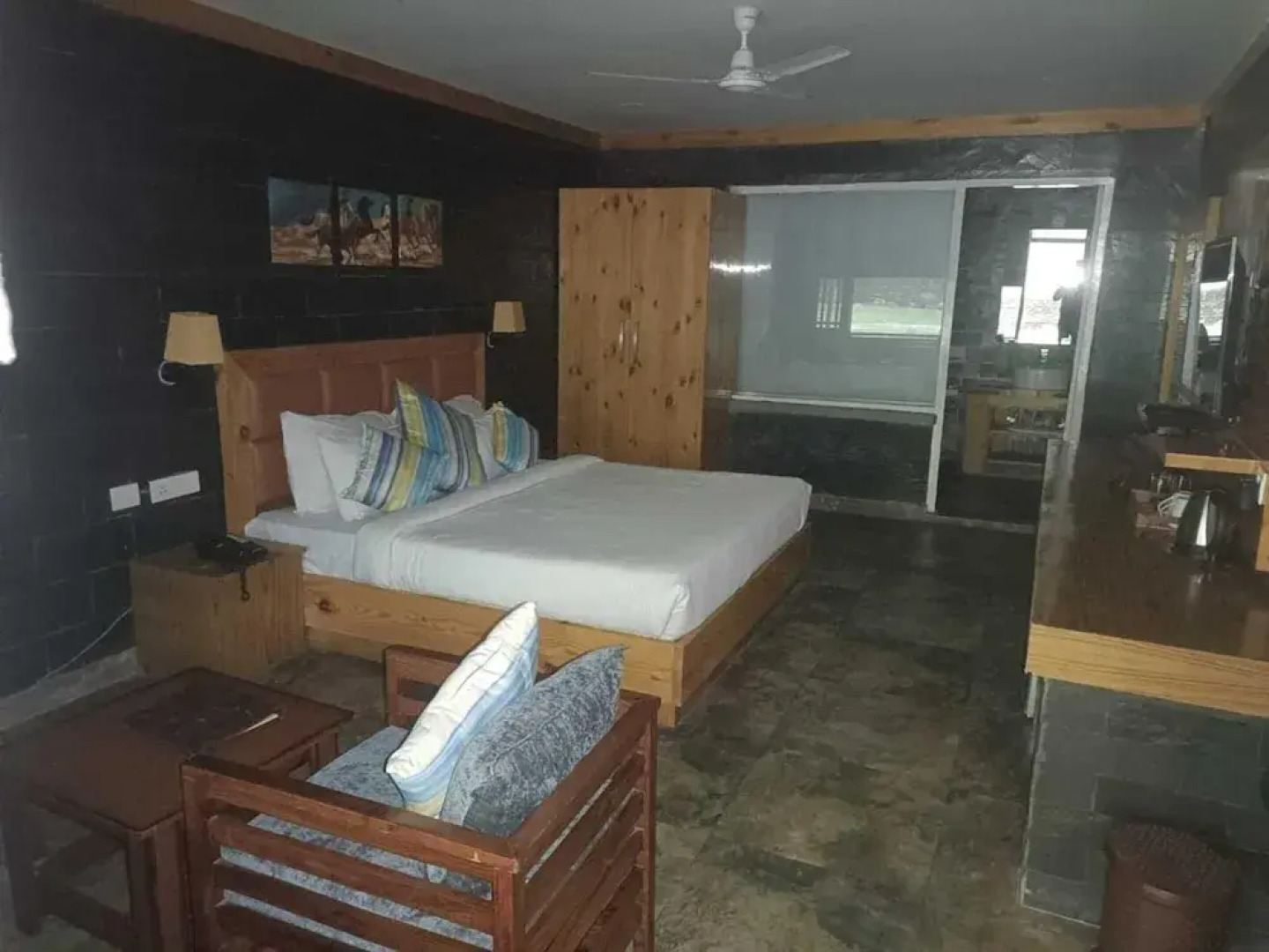 Sunday Hotel Dharamshala