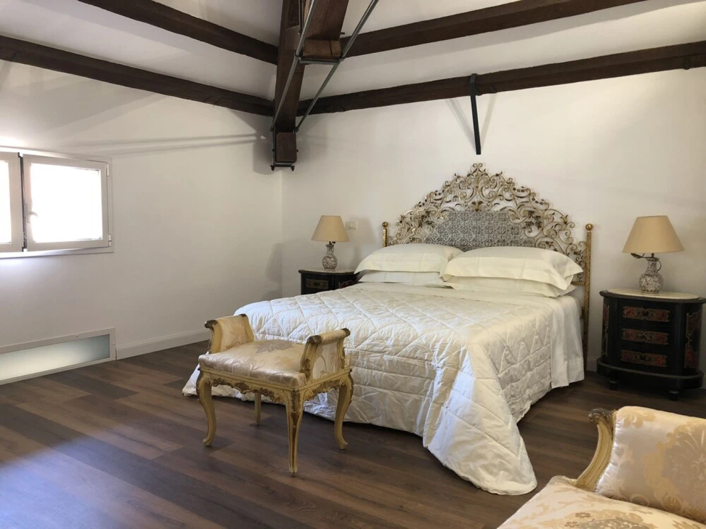 Liberty Luxury Rooms