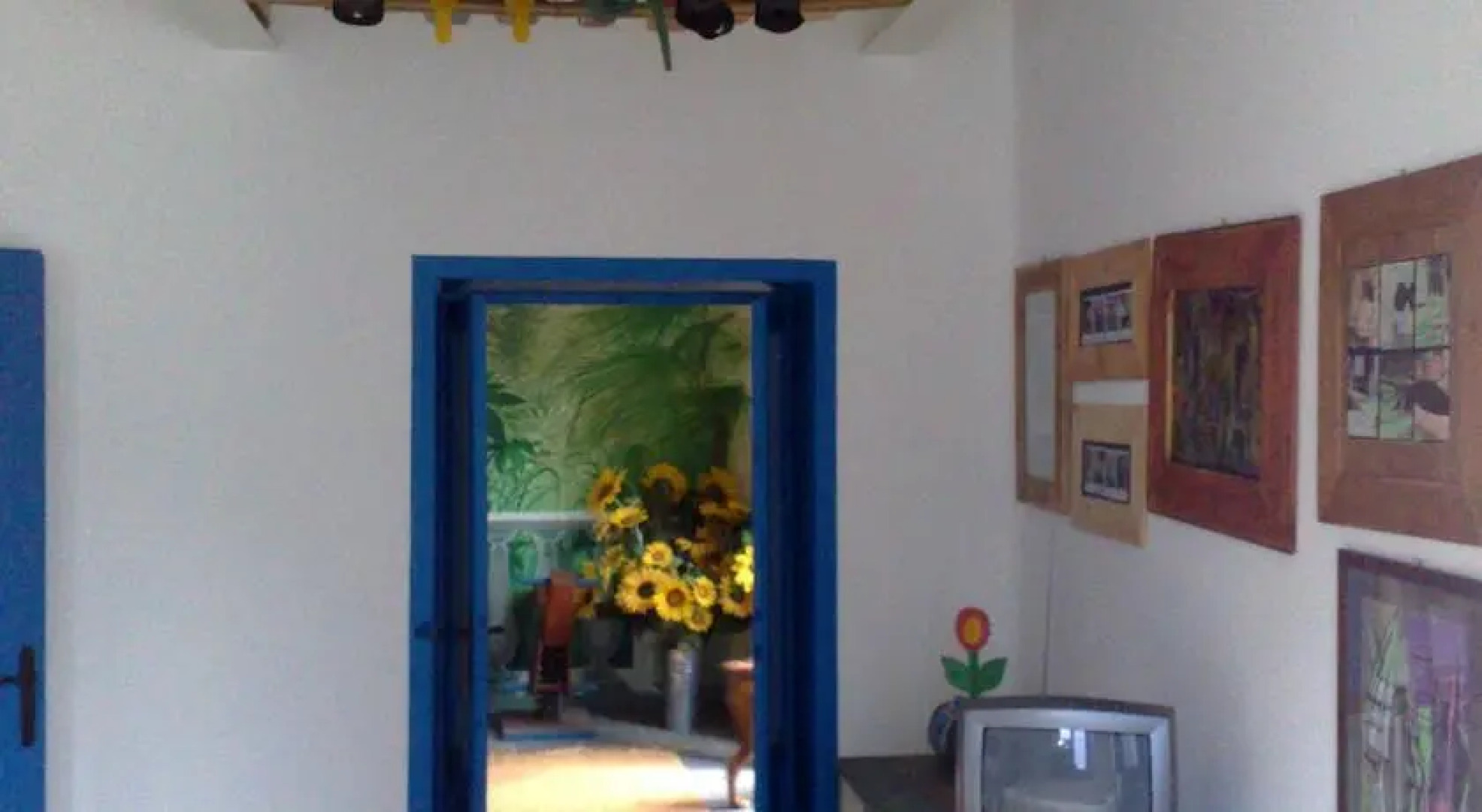 Careno directly to the Lake of Como