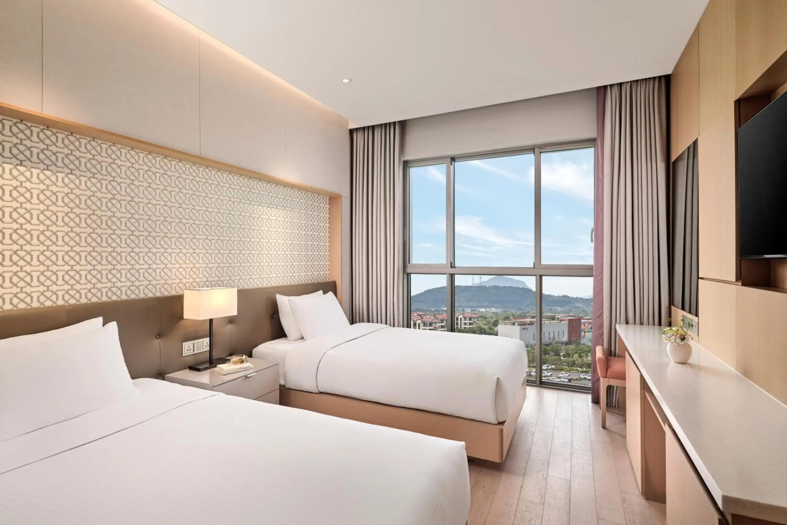 Landing Jeju Shinhwa World Hotels & Resorts