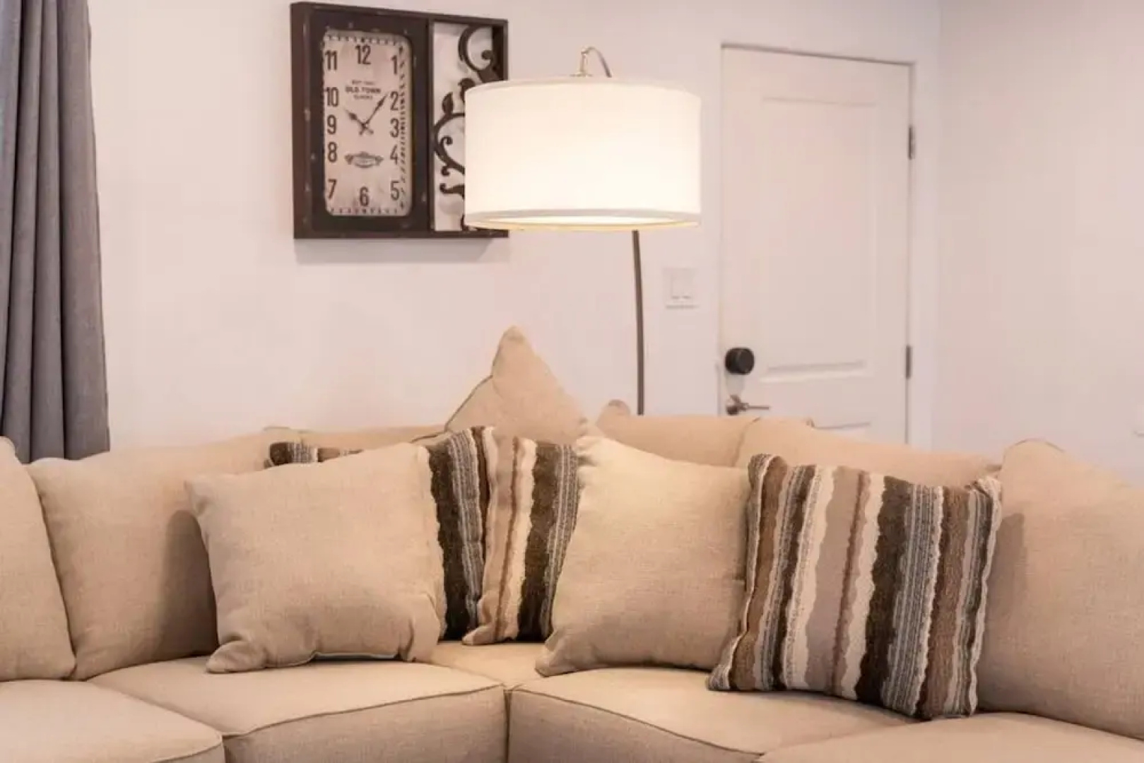 Tranquil 2BR Home in Beautiful Neighborhood P24