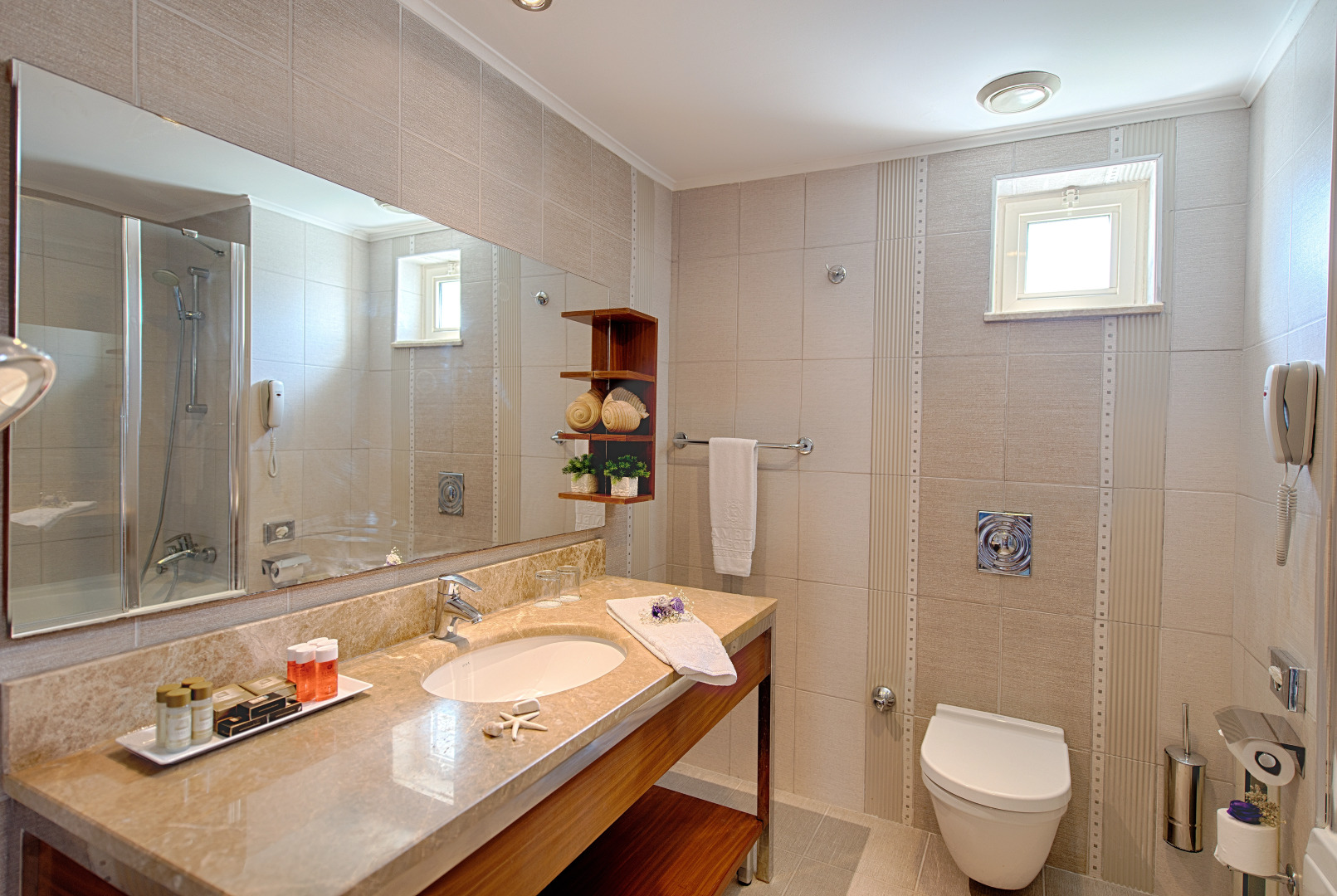 Kamelya Aishen K Club