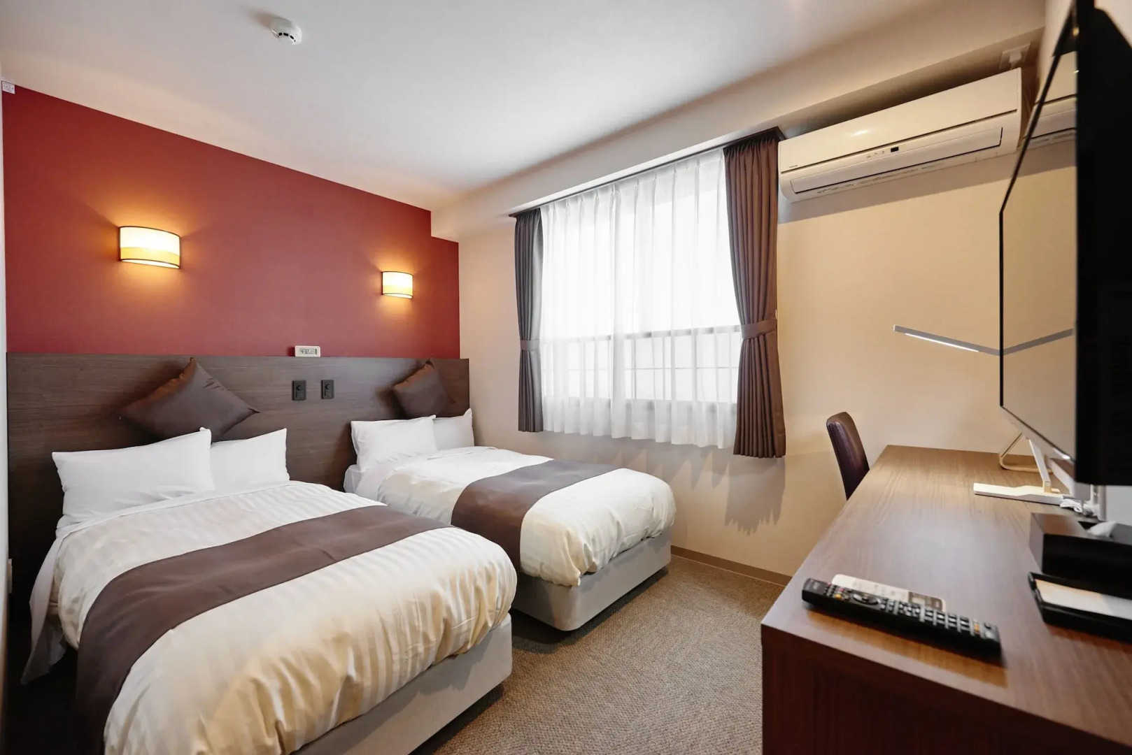 Hotel KAN-RAKU Saitama Honjo-Waseda Hinoki No Yakata