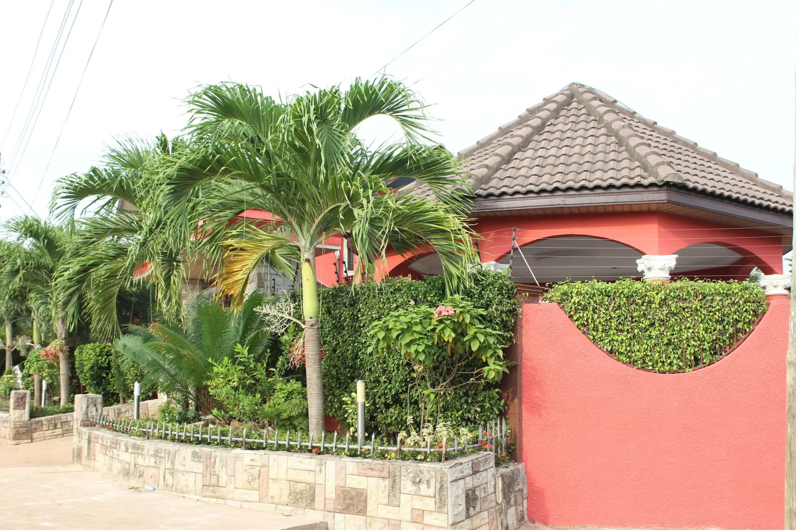 Nego Lodge