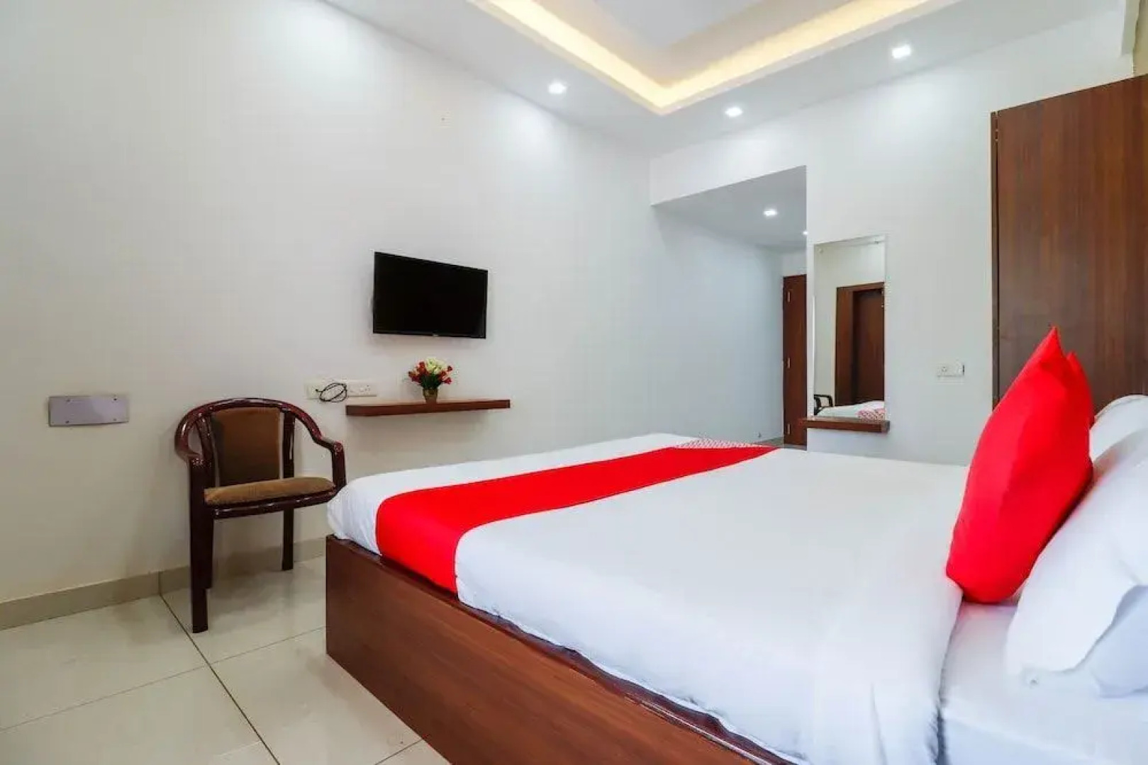 Samrudhi Residency by OYO Rooms