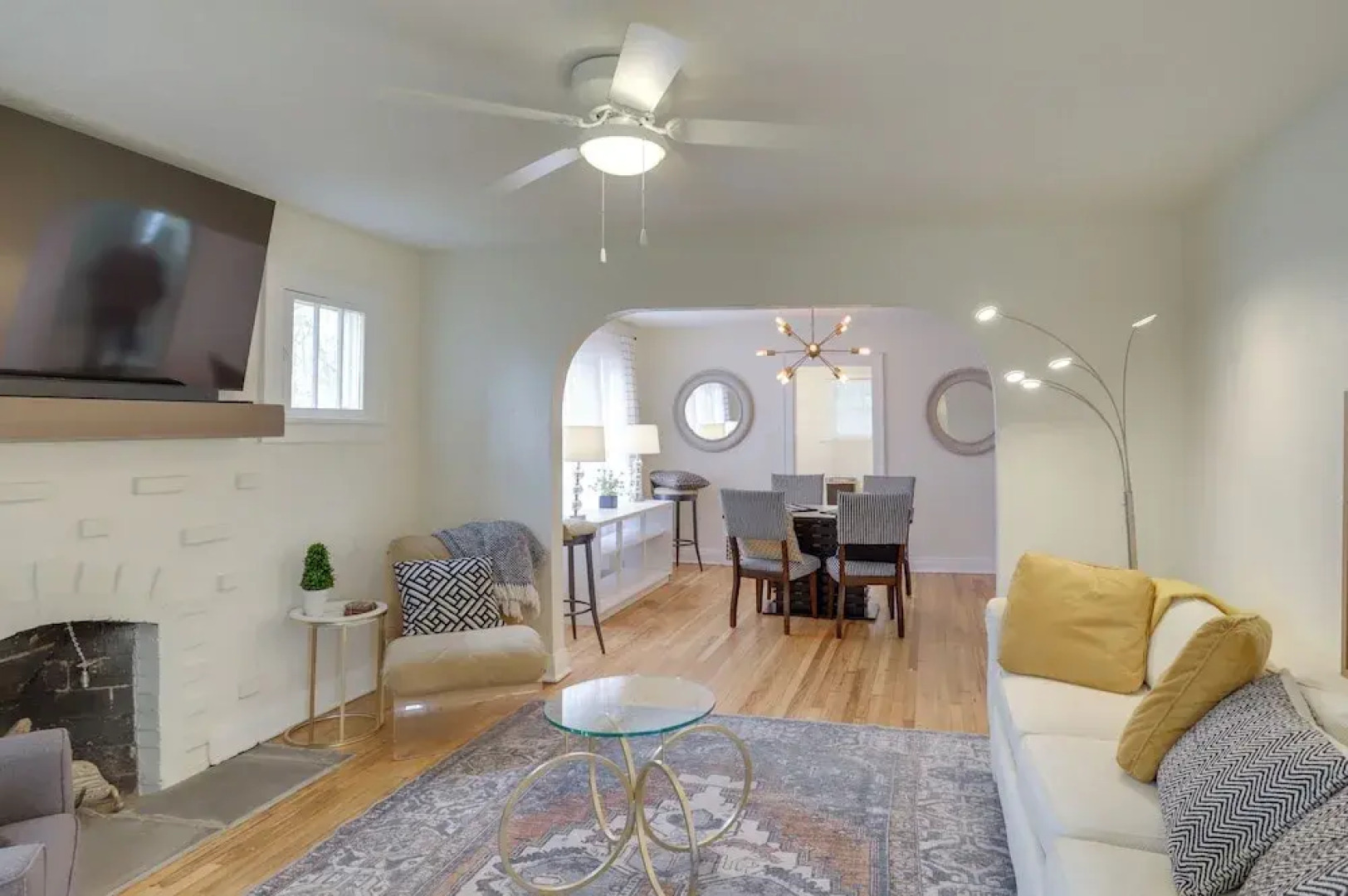 Corby Claddagh House ~ 1 Mi to Notre Dame!