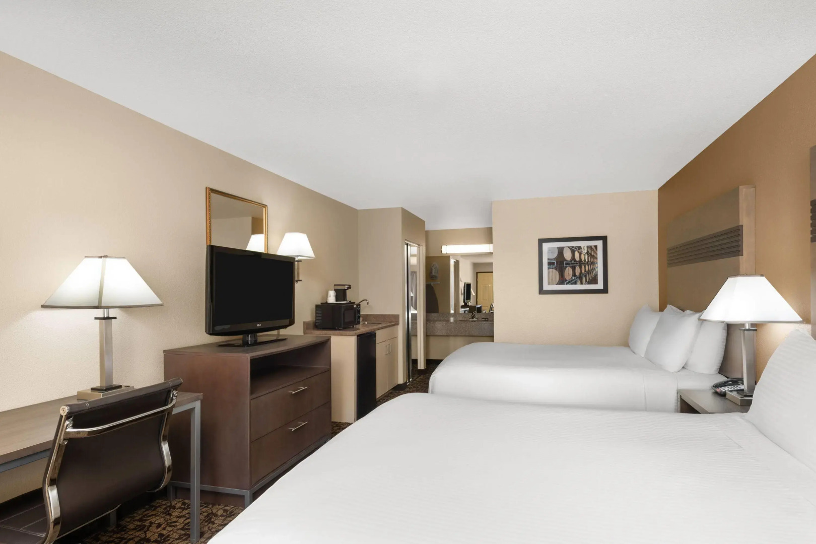 Hawthorn Suites by Wyndham Napa Valley