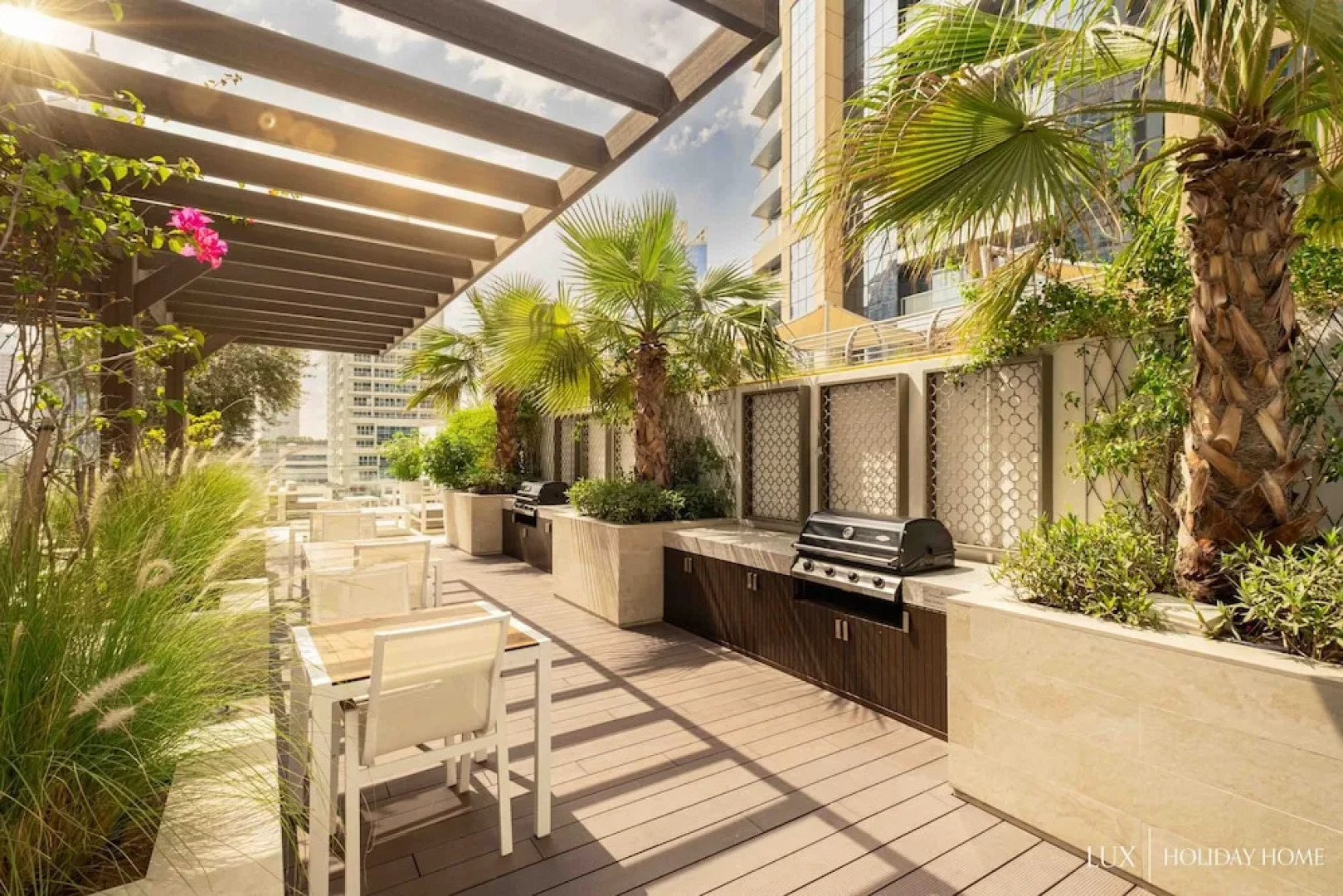 LUX Contemporary Suite View 7