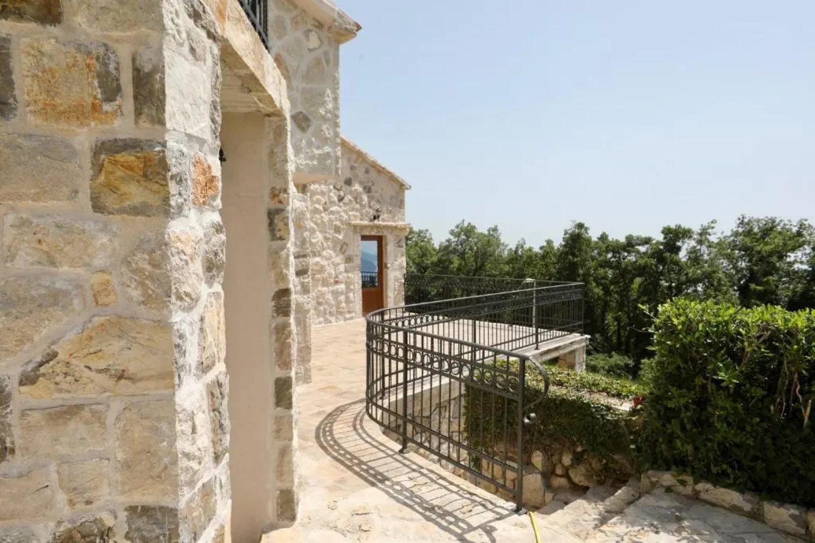 Mountains Villa near Budva