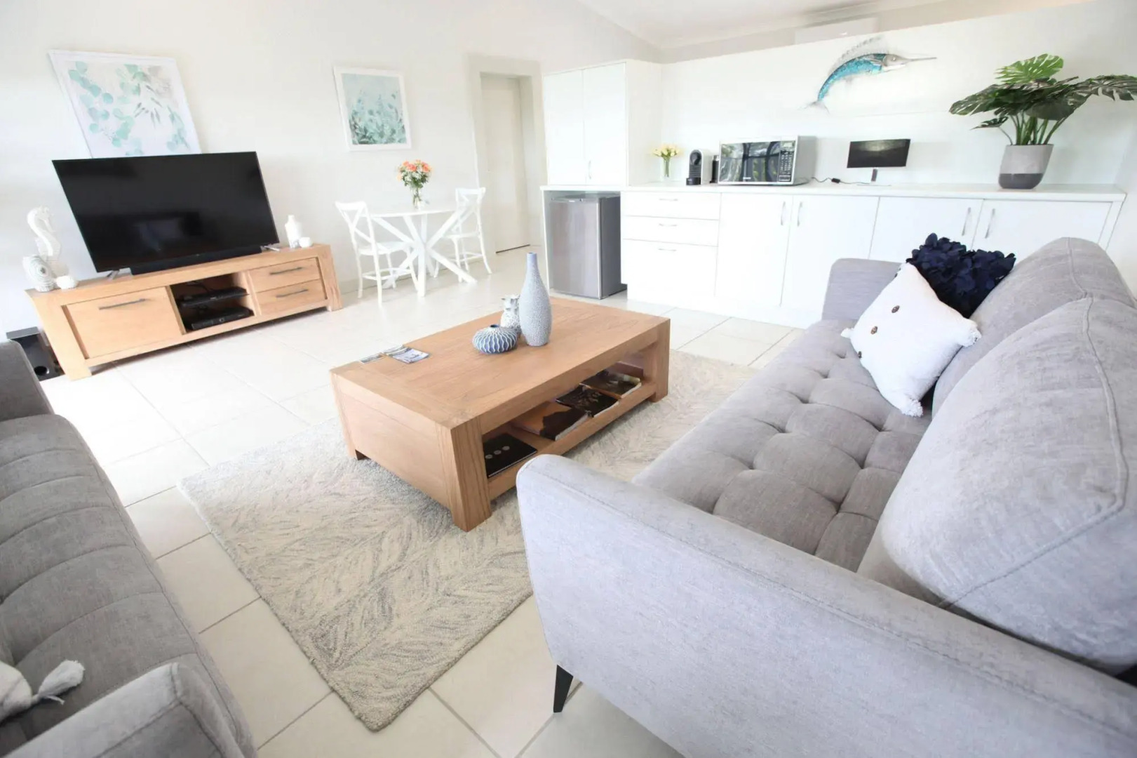 The Country House at Hunchy Montville