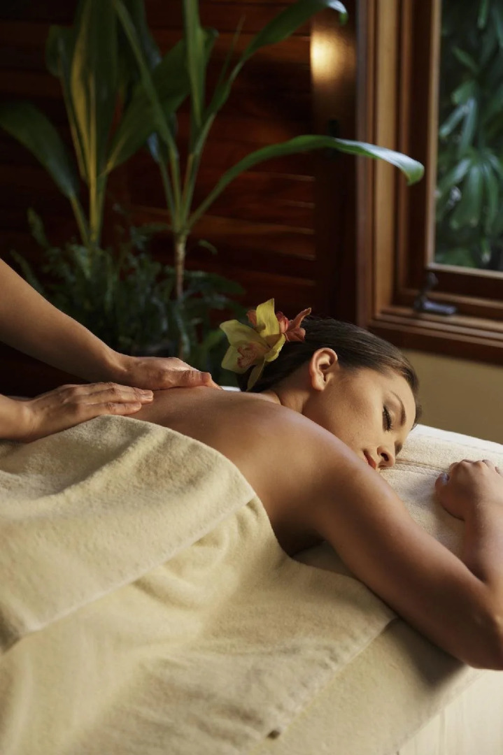 The Kahala Hotel & Resort