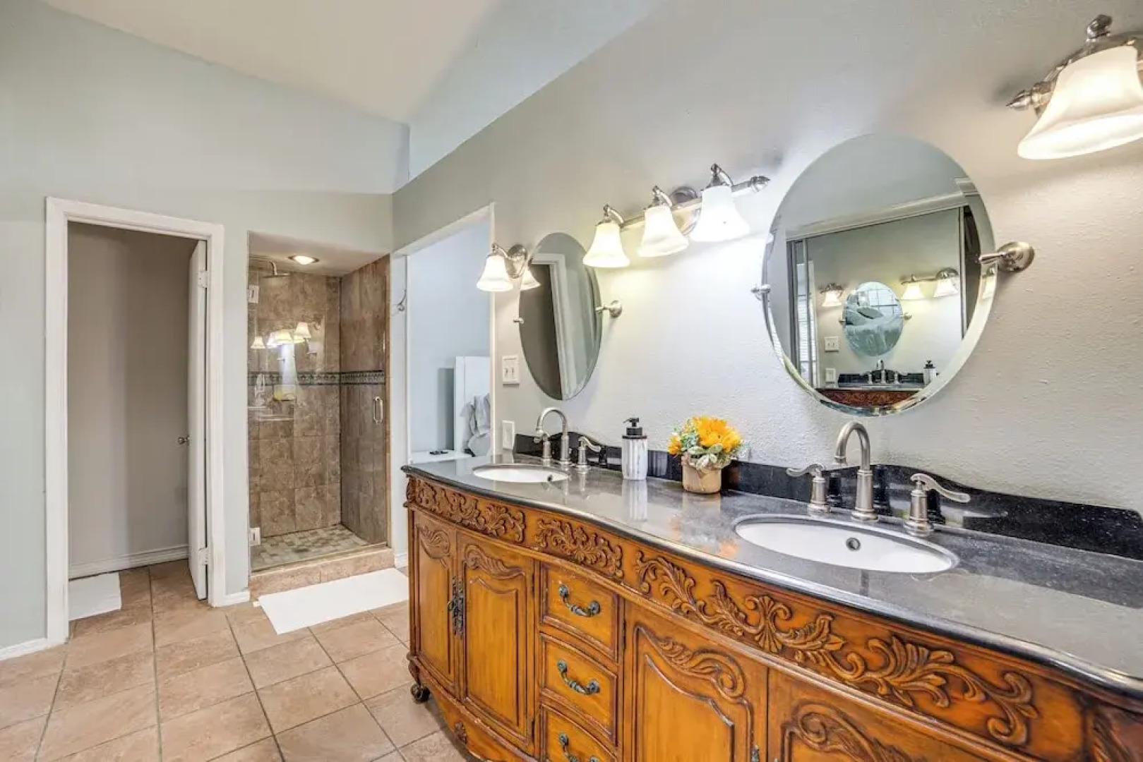 Fenced-in Yard: Home < 1 Mi to Lake Ray Hubbard!