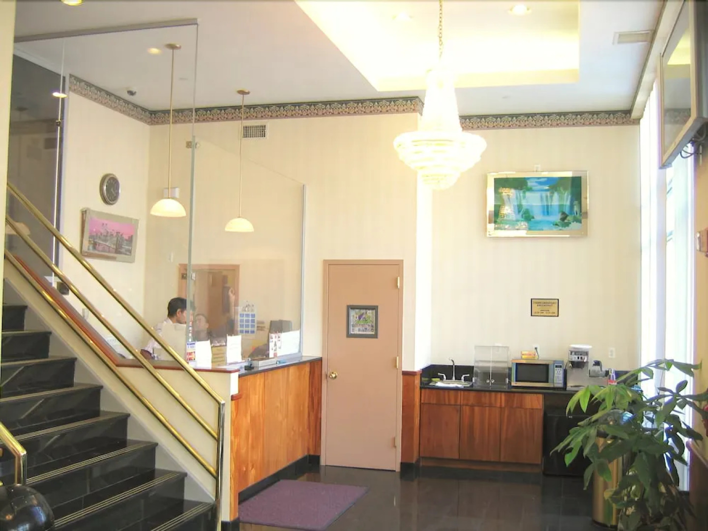 Red Carpet Inn Brooklyn