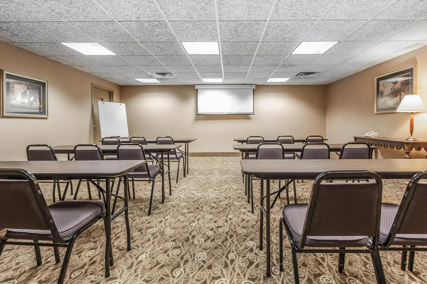 Comfort Suites Knoxville Airport