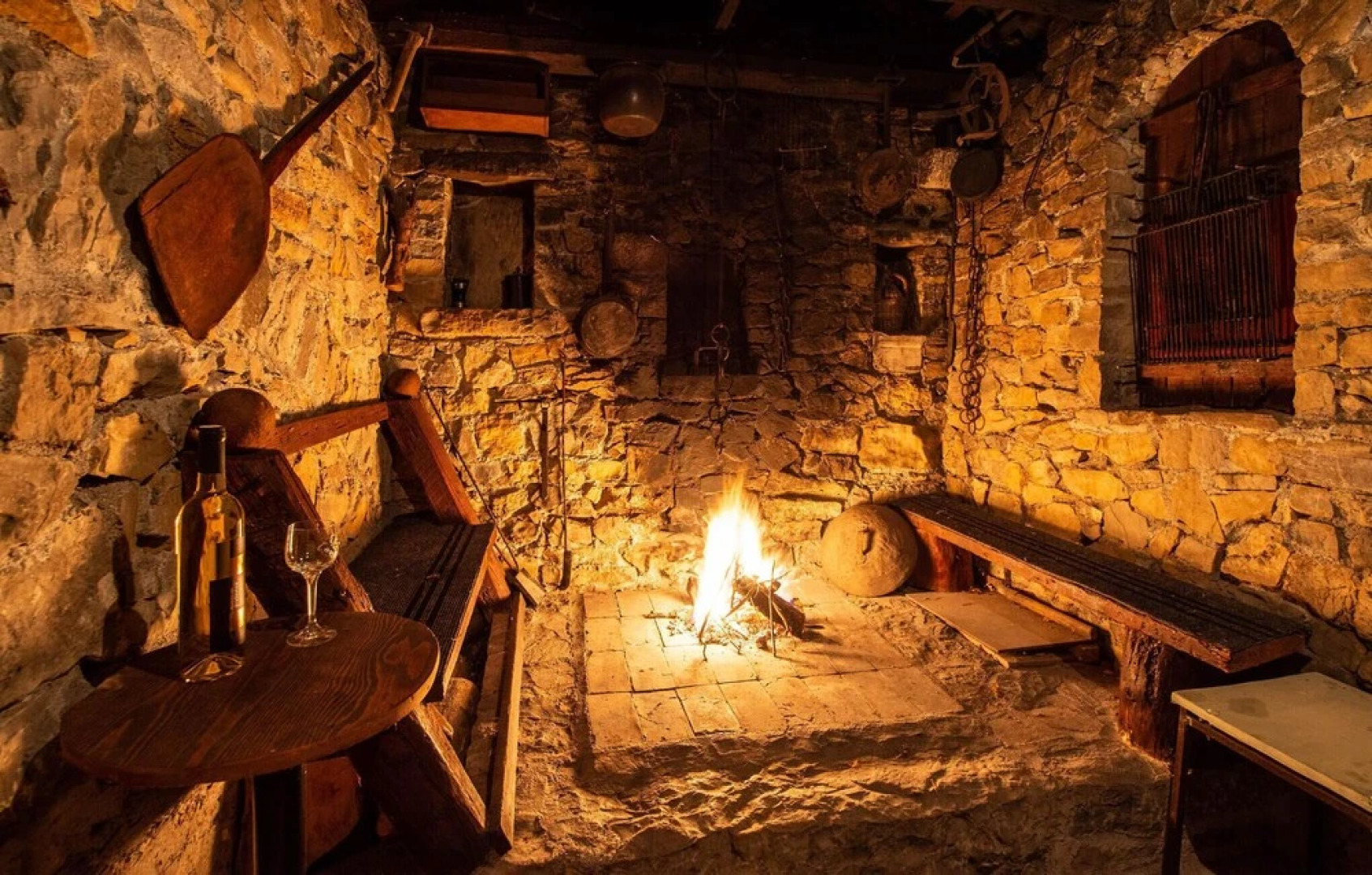 Beautiful Home in Srinjine With Wifi and 3 Bedrooms