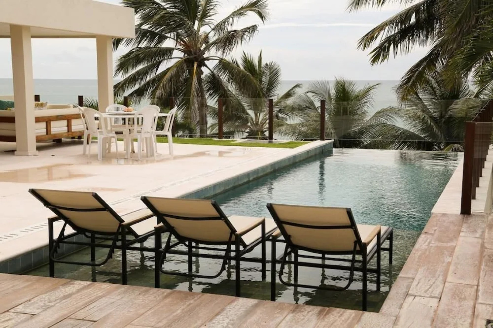 Casa beira mar na praia de Búzios RN