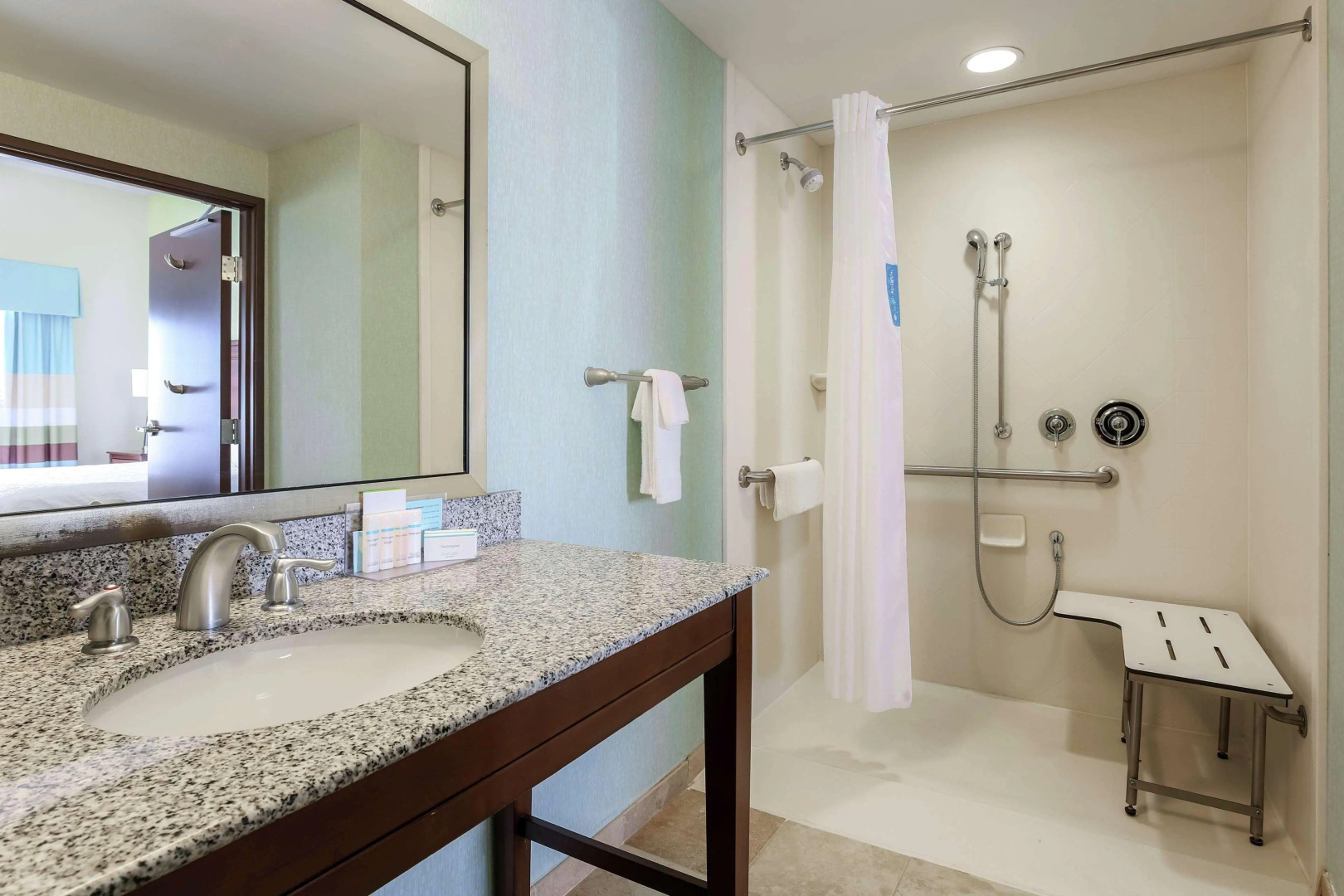 Hampton Inn & Suites Wheeling-The Highlands