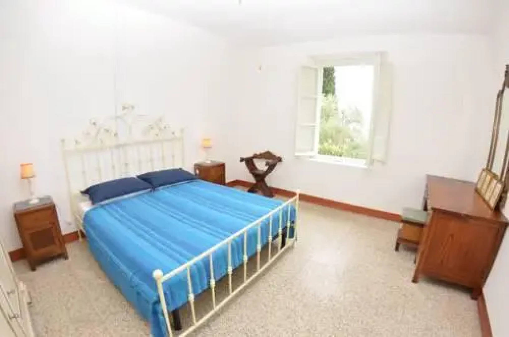 Massarosa Garden Cottage