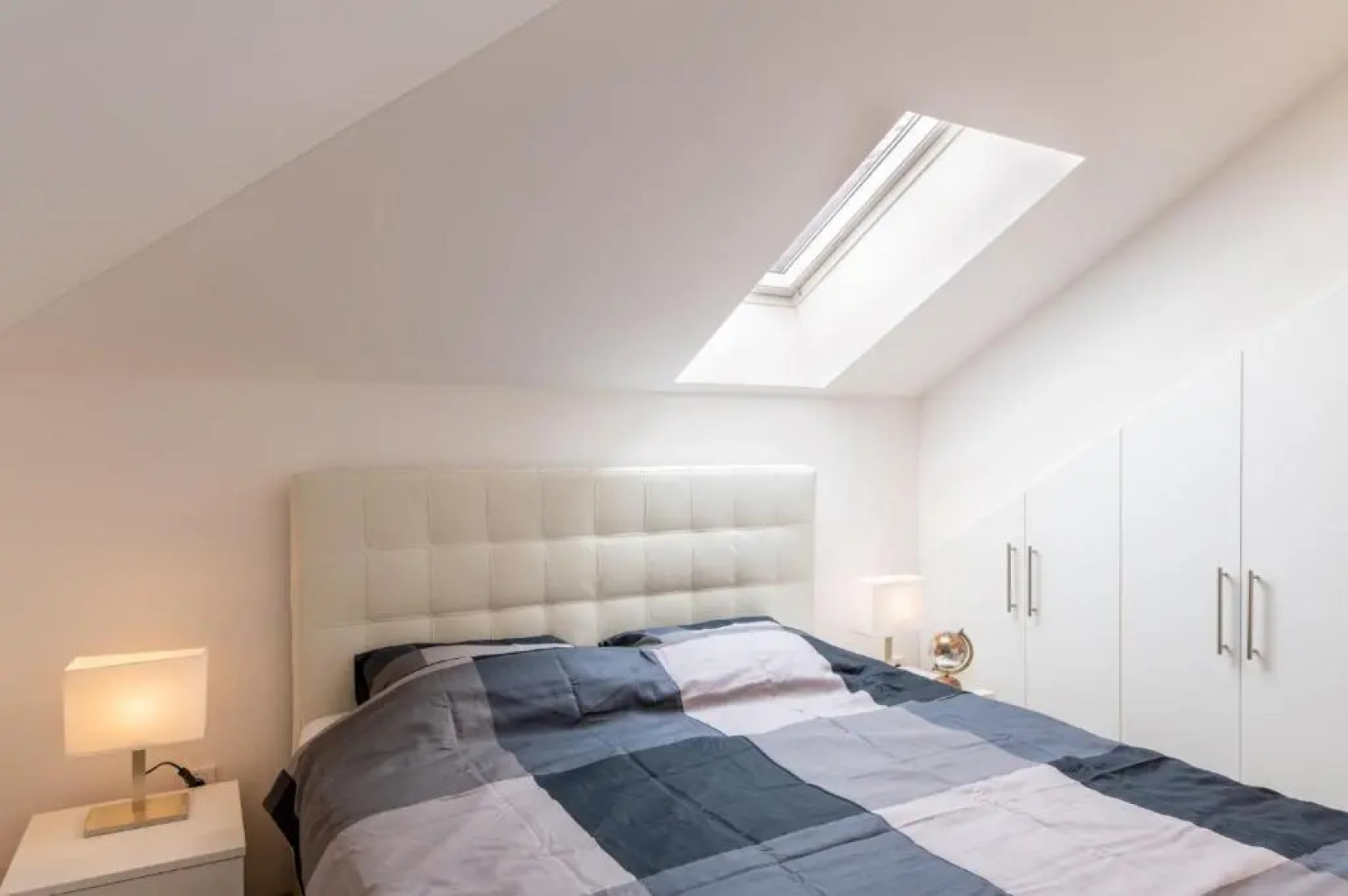 Apartments Adversarium