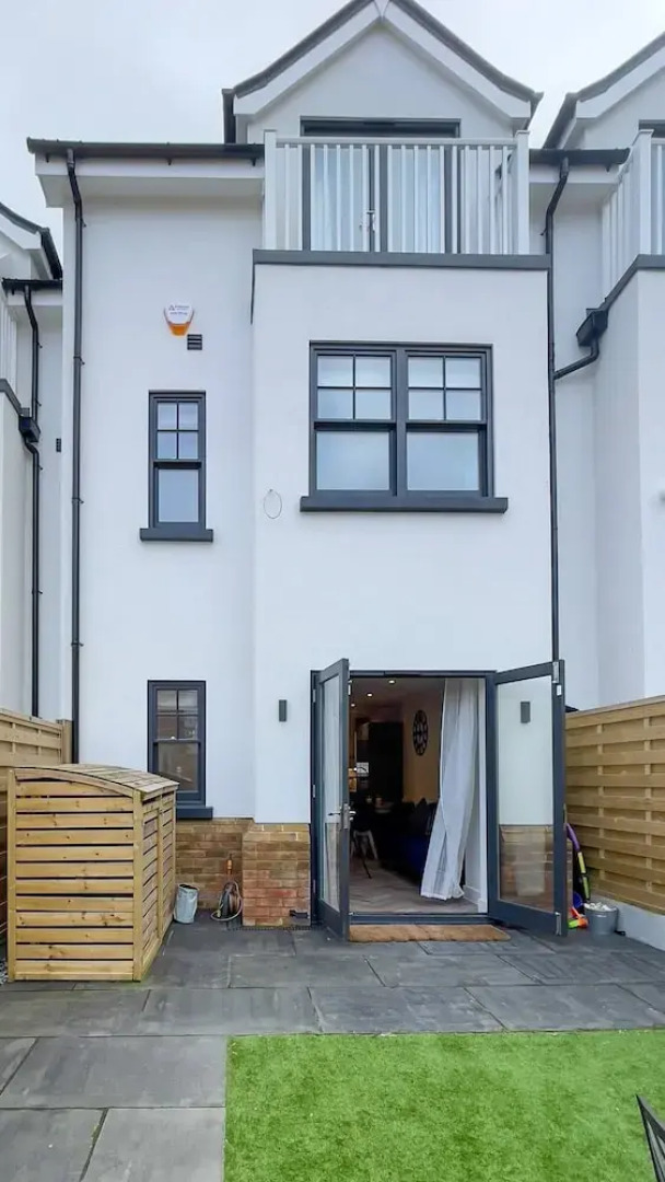 Stylish Westgate-on-sea Haven Near Beach By Adliv