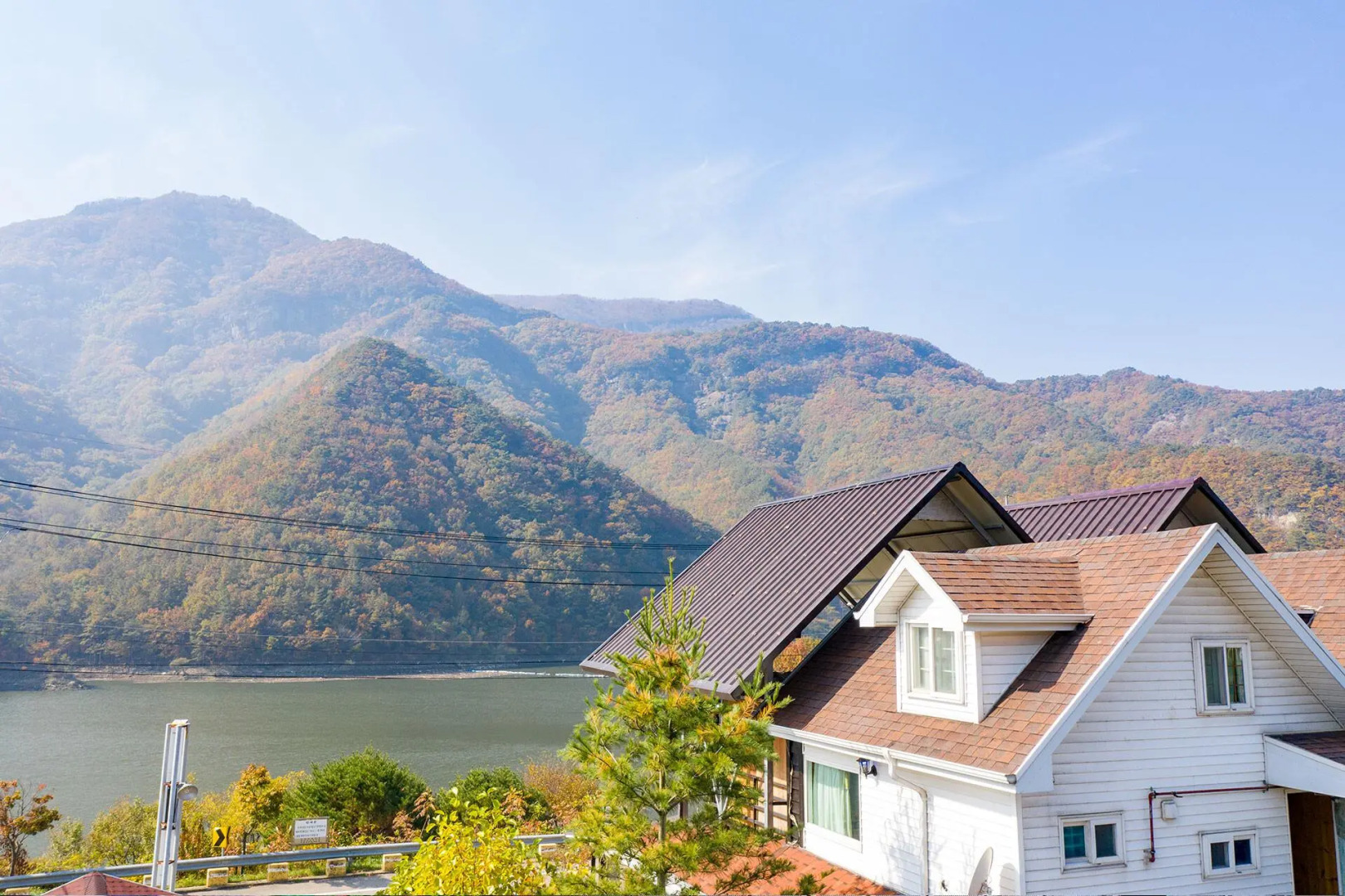 Moojoo Jeonmangdae Pension